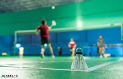 Badminton